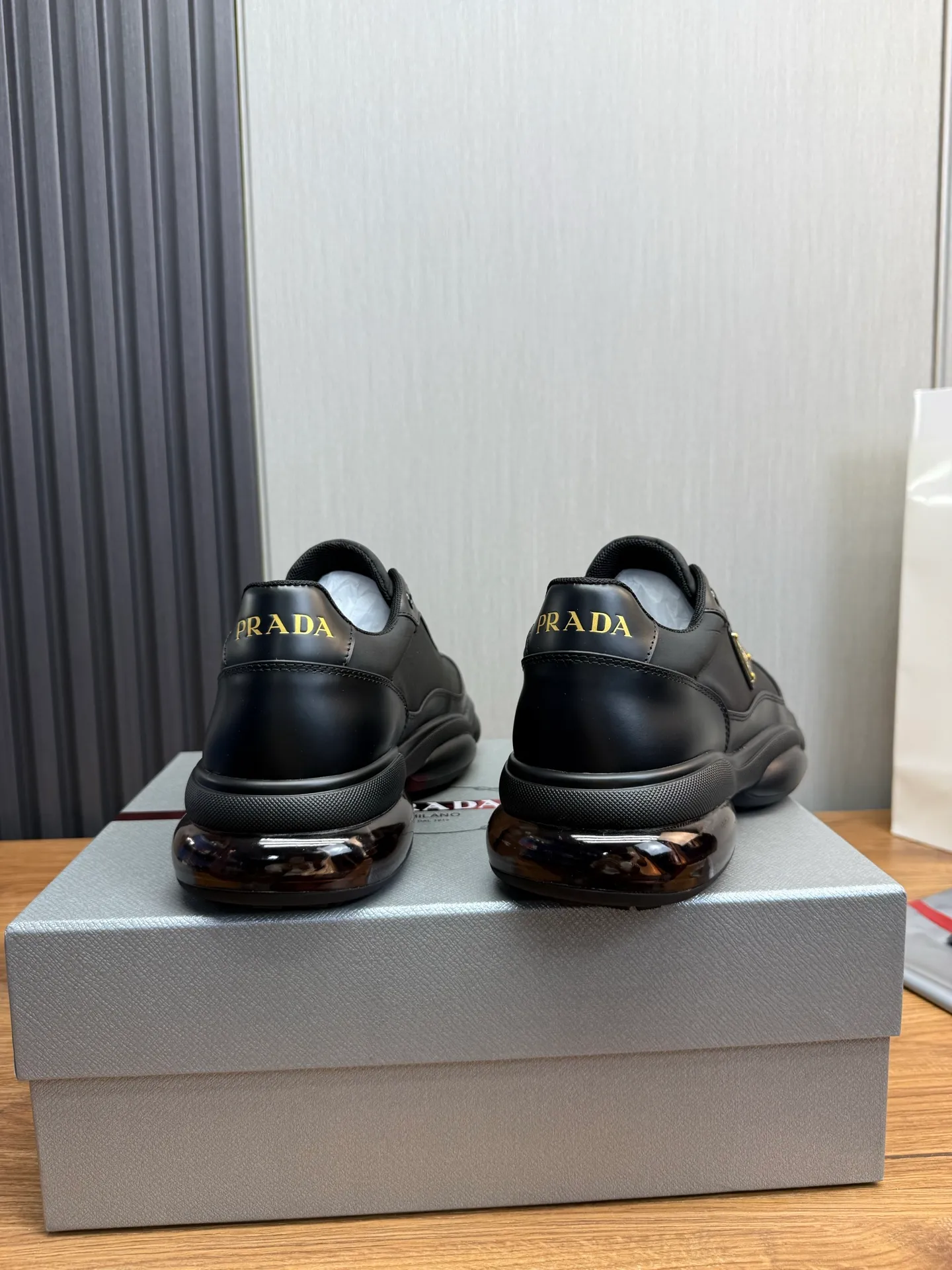 Men's shoes 💰660💰 [PRADA] Men's shoes are popular in the counter, official website is synchronized, 1 high-quality shipment ✔️Original cowhide upper + cowhide lining, 1🆚1 replica, original sole, 38-45 (45 customized, non-refundable)